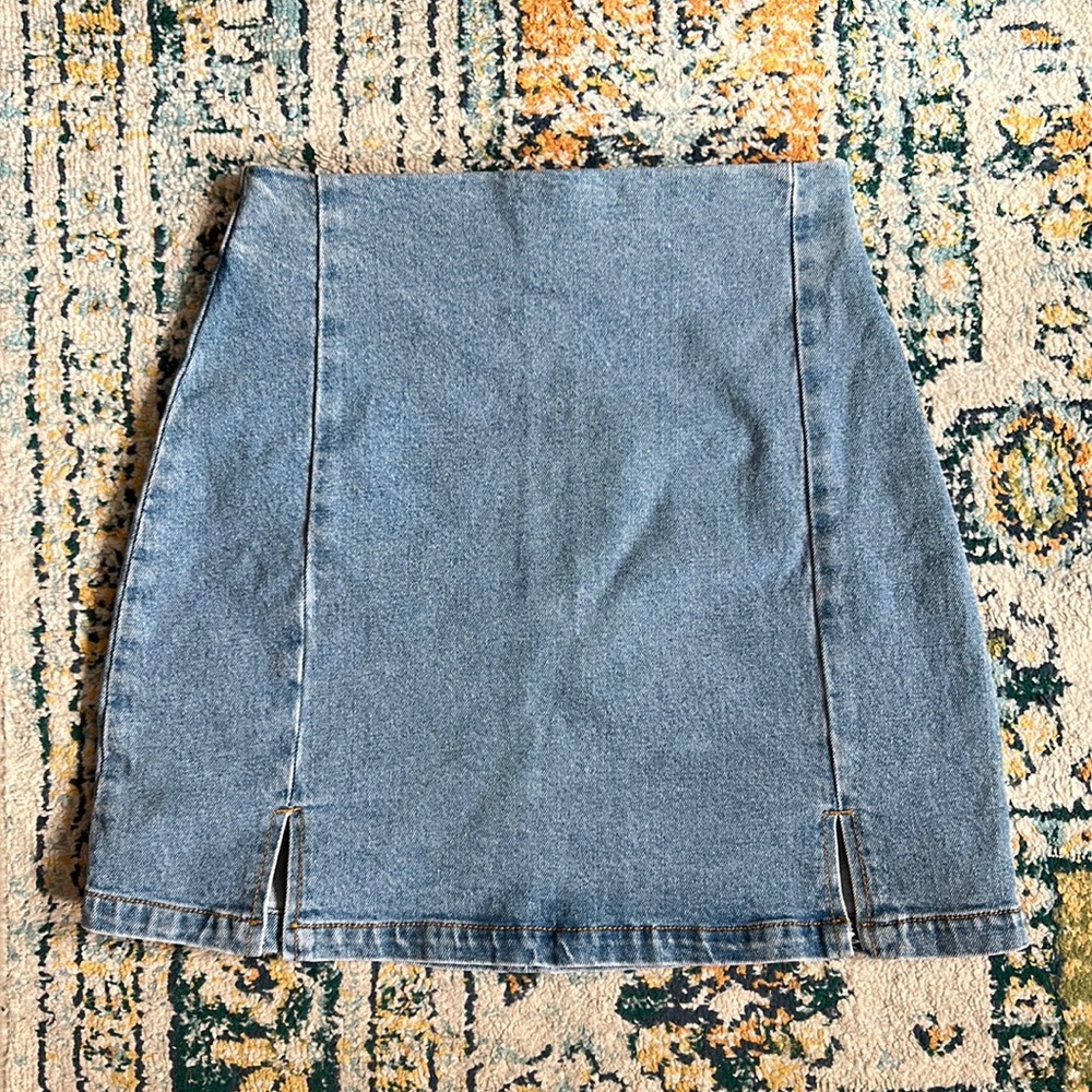 Brandy Melville denim skirt